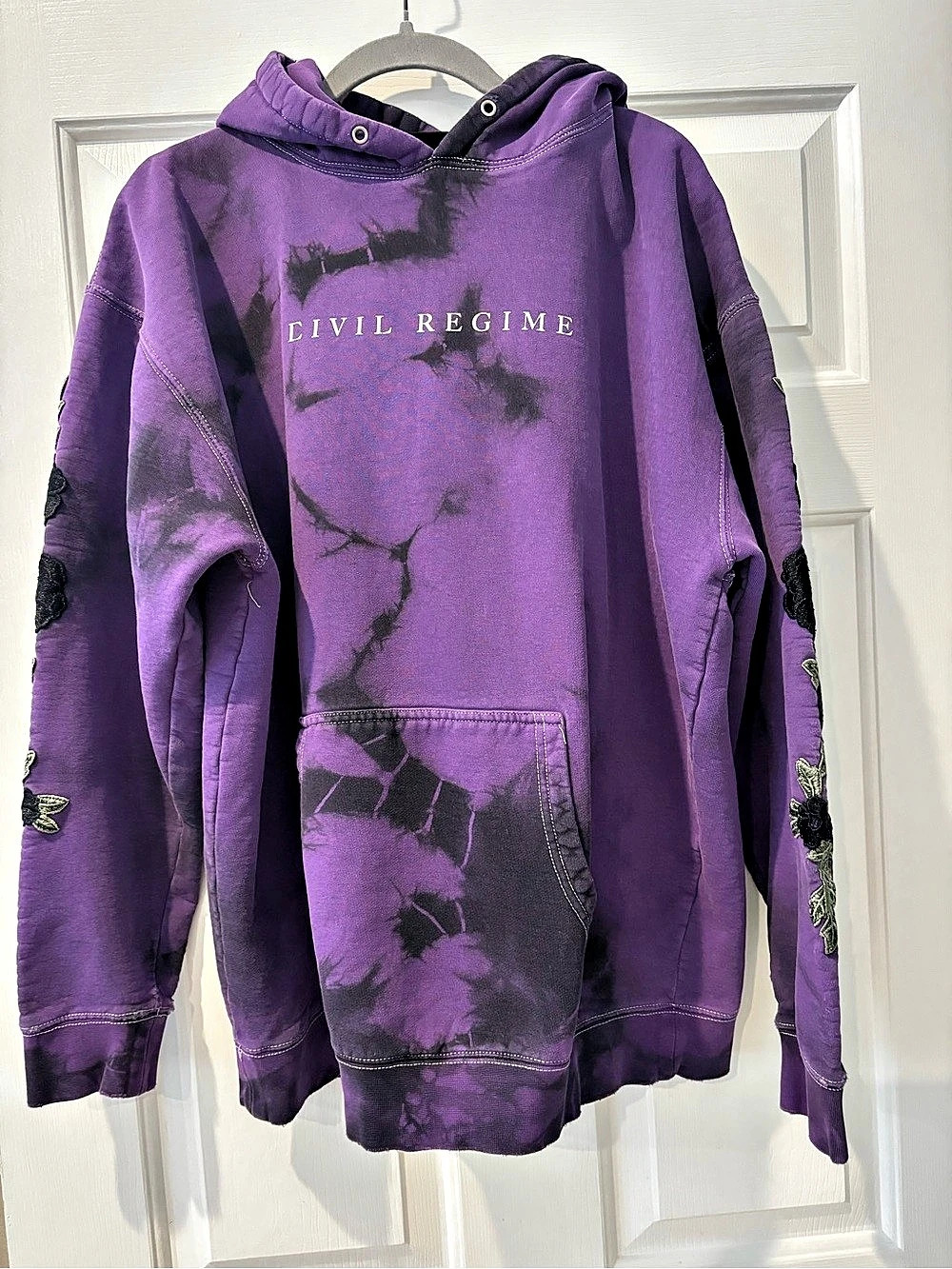 Civil Regime Floral Embroidered Tie Dye Hoodie Purple & Black Large